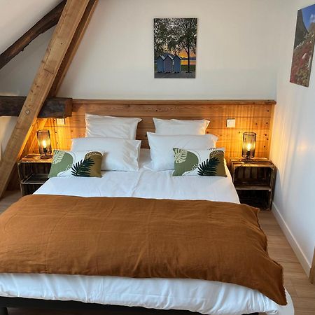 Le Couleau Bed & Breakfast Chateauroux-les-Alpes Exterior photo