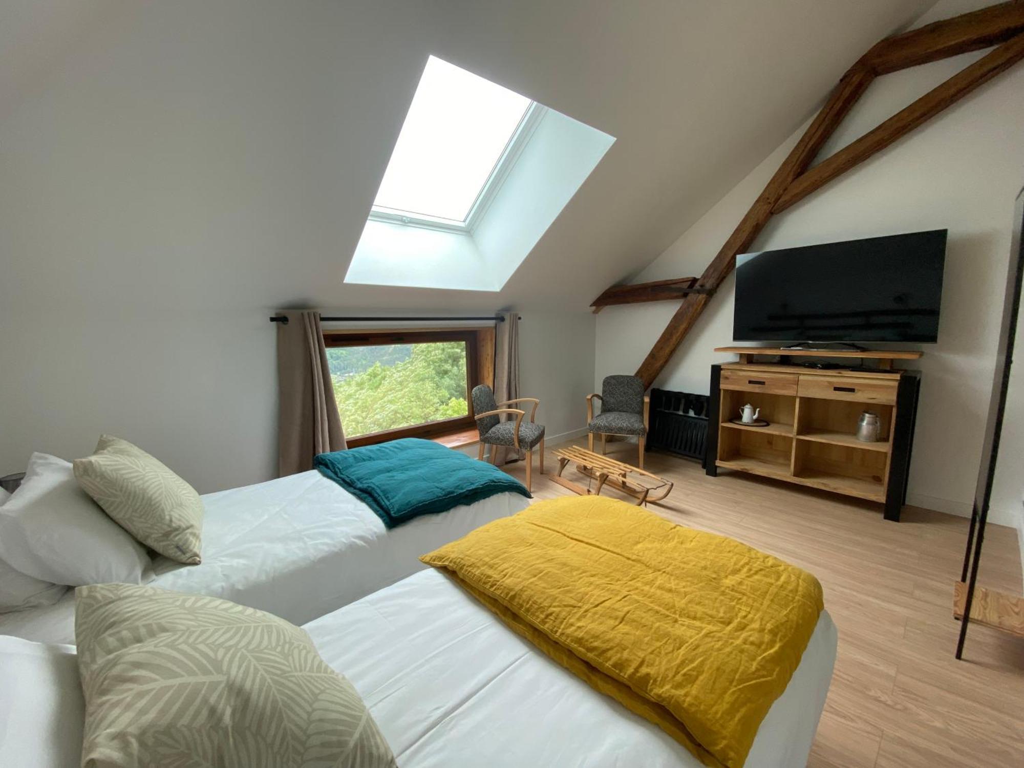 Le Couleau Bed & Breakfast Chateauroux-les-Alpes Exterior photo